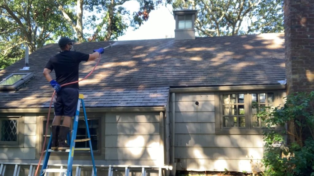 Cleaning Asphalt Roof Shingles​