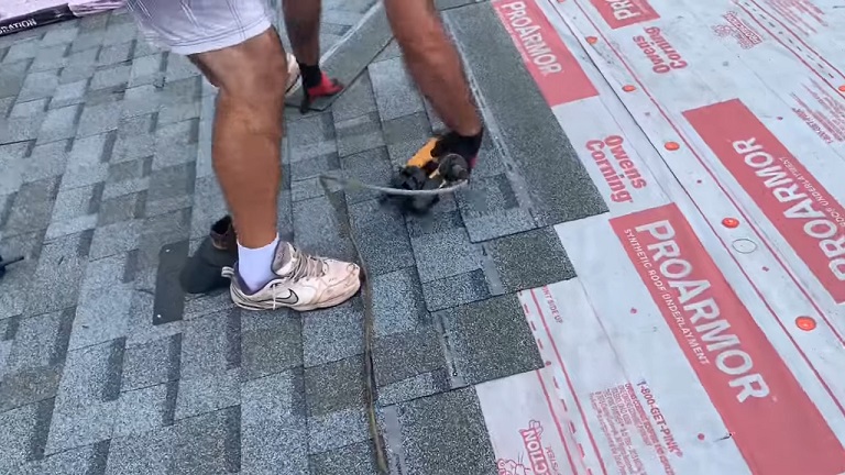 Home Roof Replacement​
